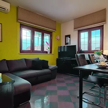 Apartman Ladybird Pula